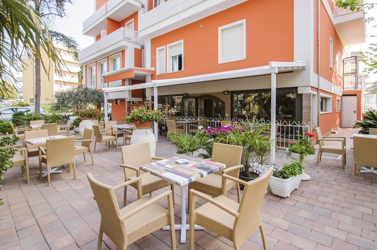 Hotel Edelweiss *